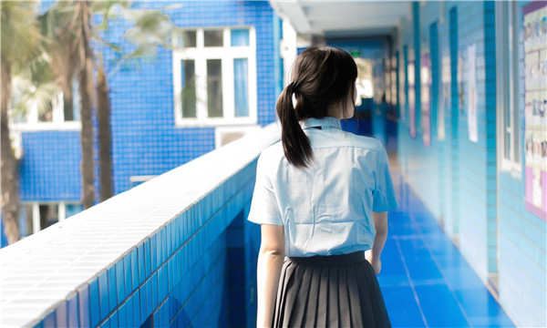 浮山如何找到一个可以帮助我生孩子的女人？